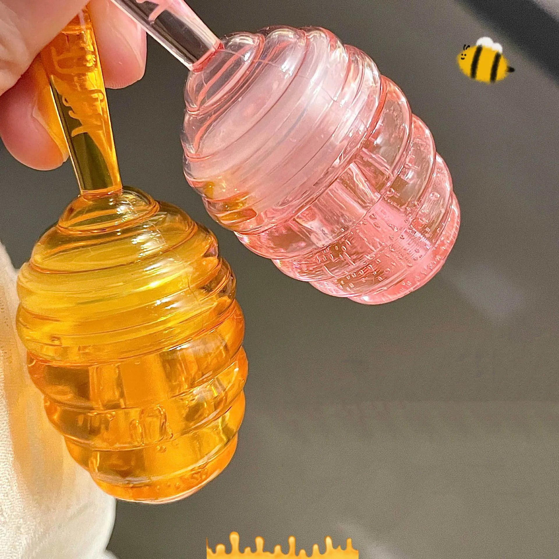 Hydrating Honey Pot Lip Oil for Soft Plump Lips