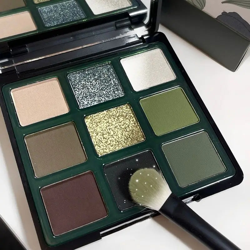 9-Color Olive Green Smokey Eyeshadow Palette - 14