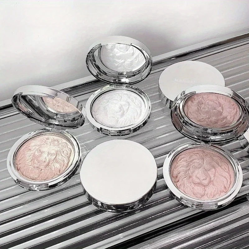 Lion Embossed Shimmer Highlighter Powder