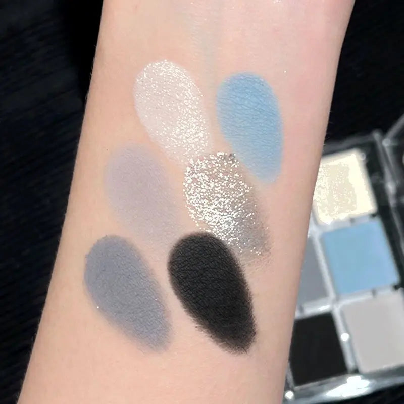6-Color Matte and Shimmer Smoky Eyeshadow Palette