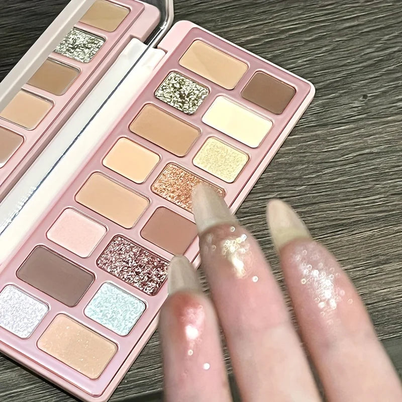 16-Color Versatile Eyeshadow Palette for Day and Evening Looks - 1