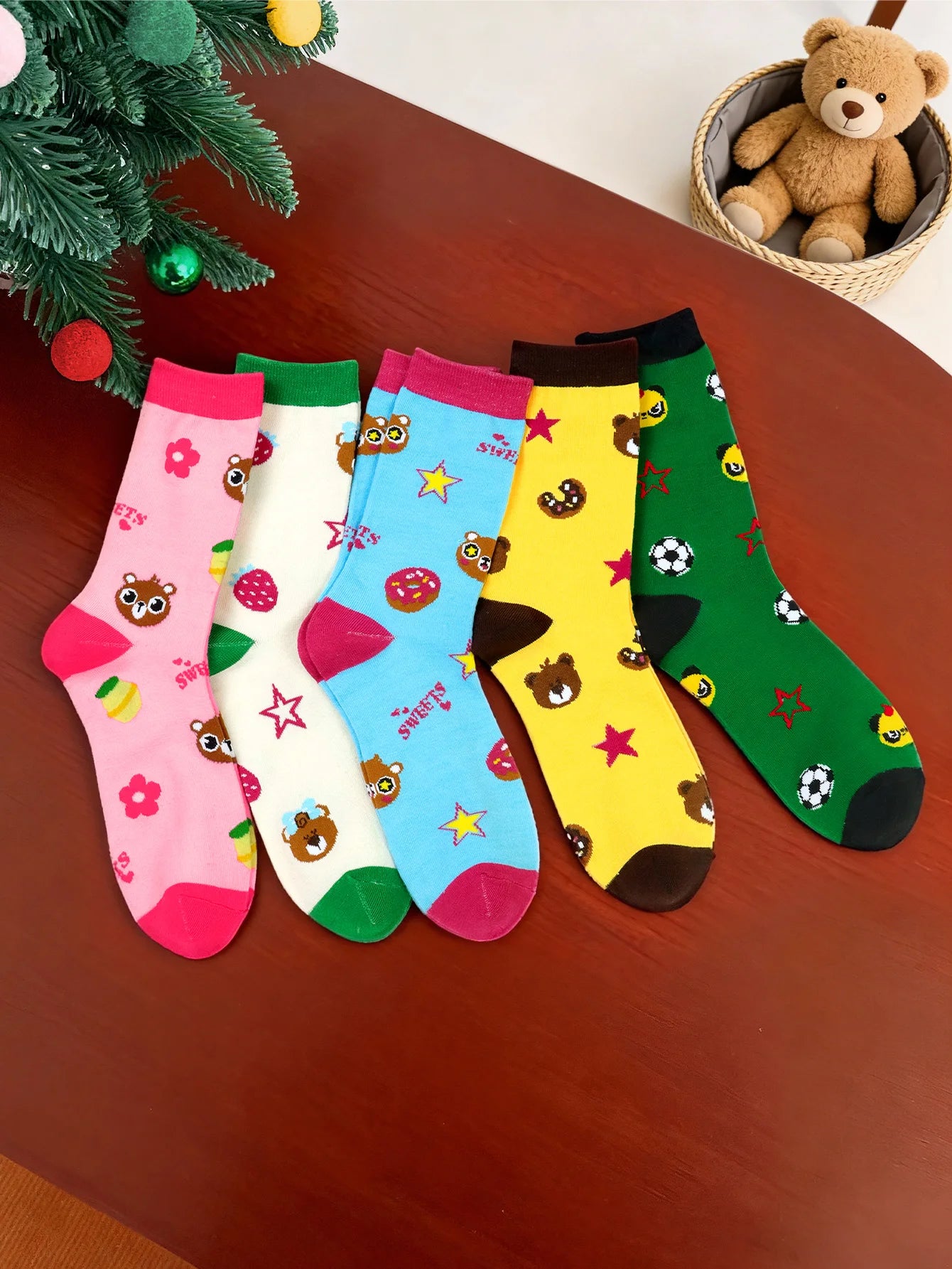 Men's Cartoon Teddy Bear Mid-Calf Crew Socks - 5