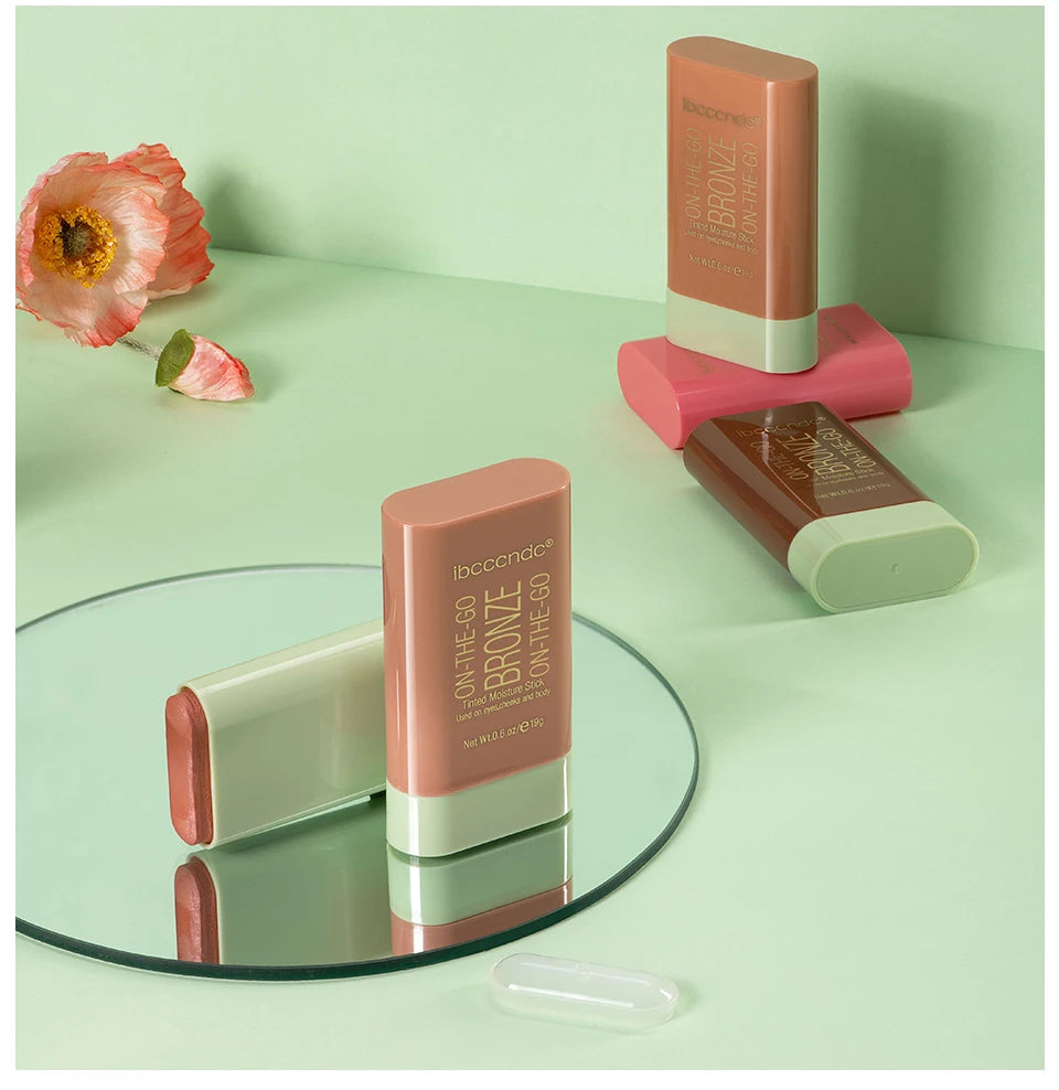 Multi-Purpose Face Sculpting and Bronzing Stick