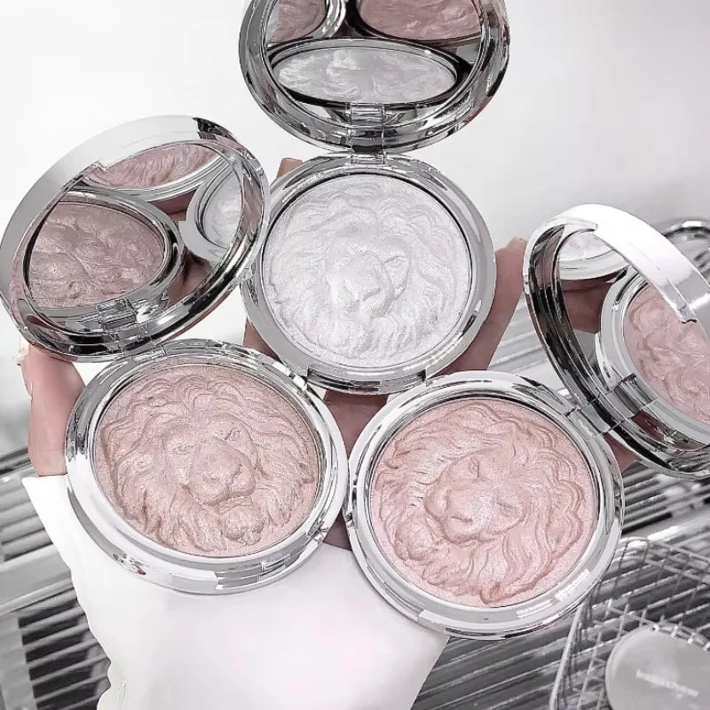 Lion Embossed Shimmer Highlighter Powder