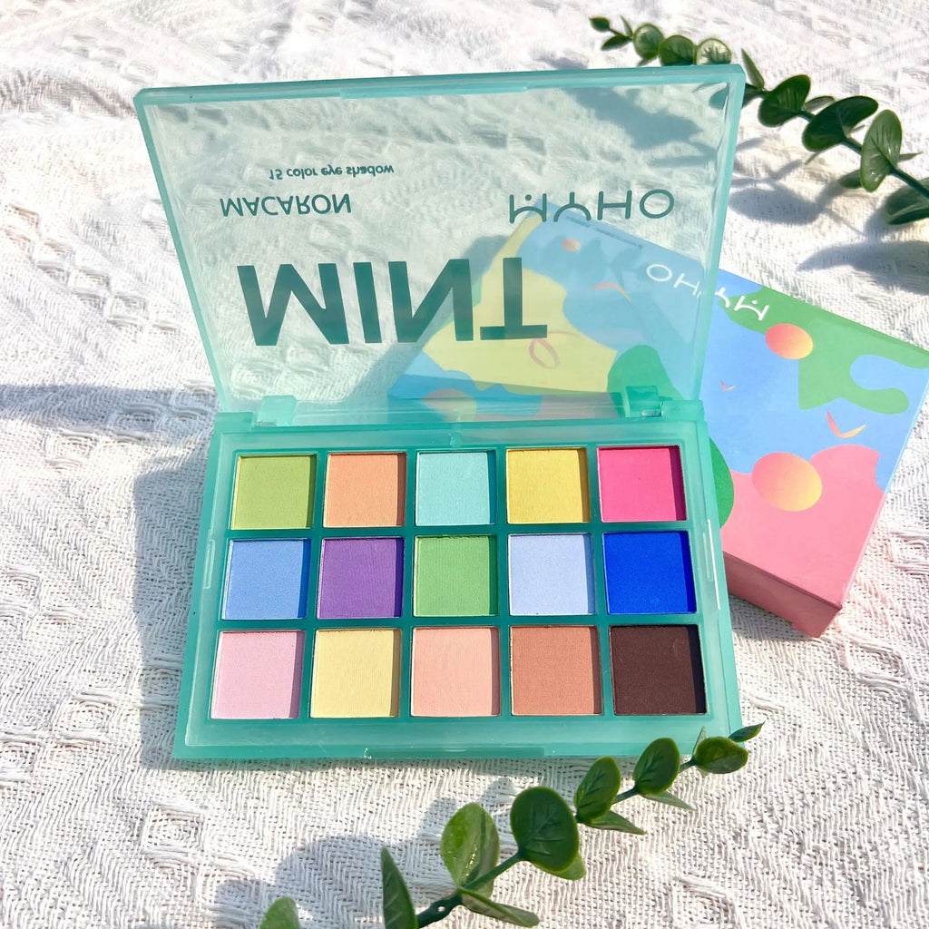 15-Color Shimmer and Matte Eyeshadow Makeup Palette