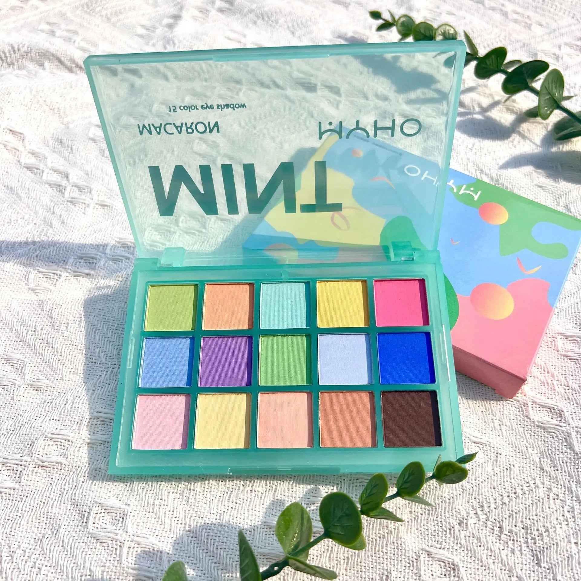 15-Color Shimmer and Matte Eyeshadow Makeup Palette