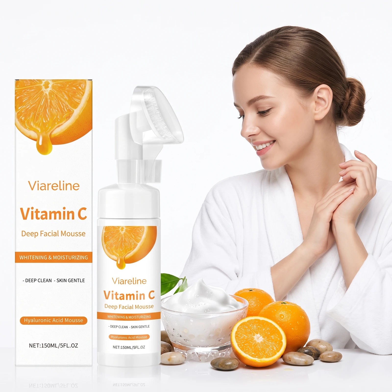 Brightening Vitamin C Facial Cleanser with Exfoliating Brush - 1