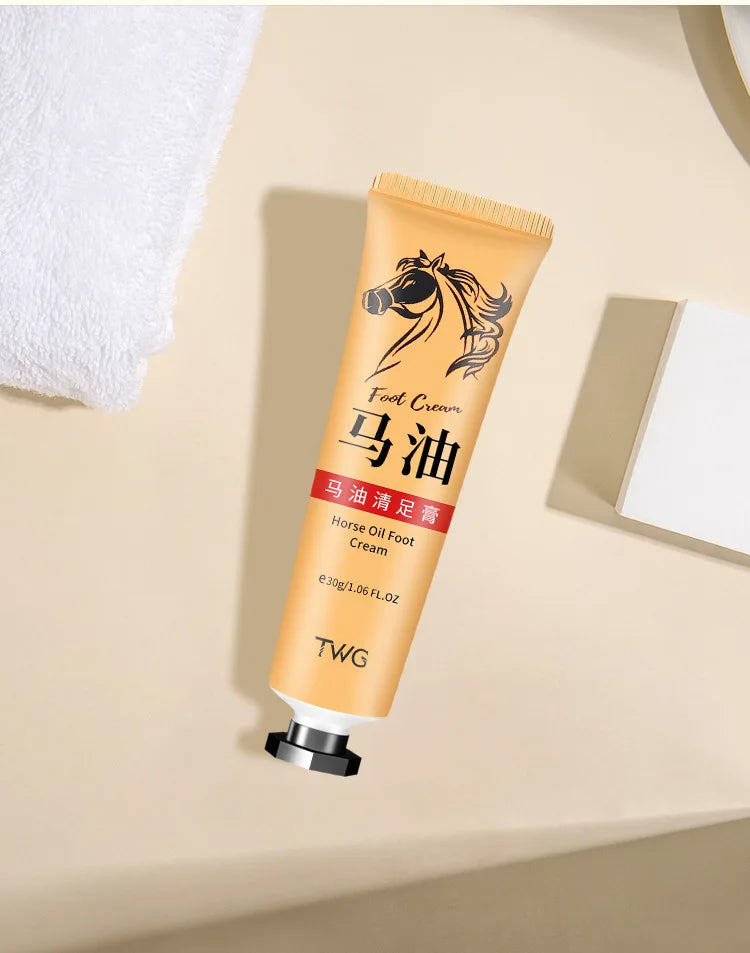 Moisturizing Horse Oil Repair Cream for Dry Cracked Skin - 15