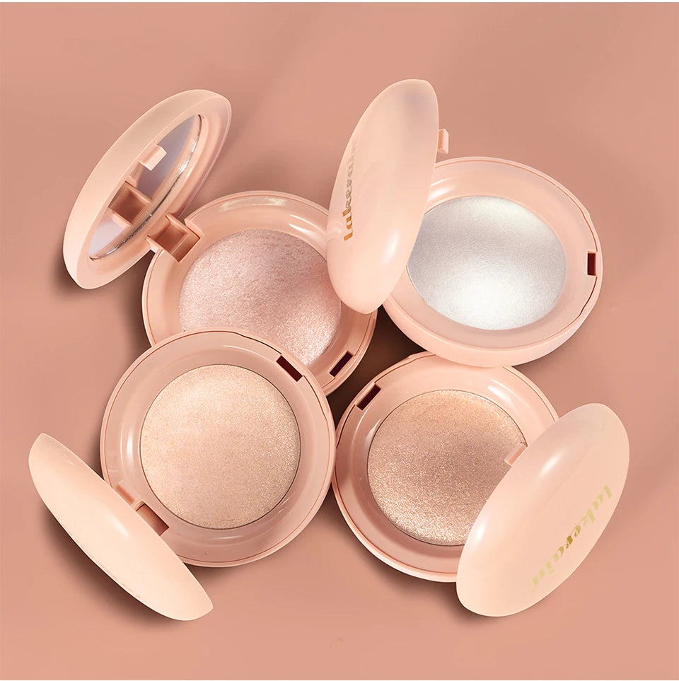 Silken Touch Baked Highlighter Powder for Radiant Glow - 17