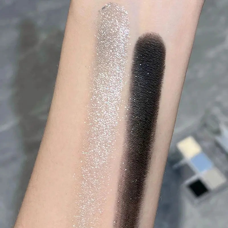 6-Color Matte and Shimmer Smoky Eyeshadow Palette