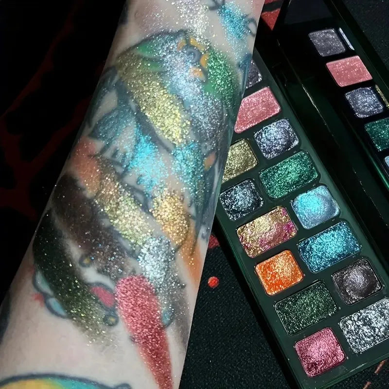 16-Color Shimmer and Matte Eyeshadow Palette - 4