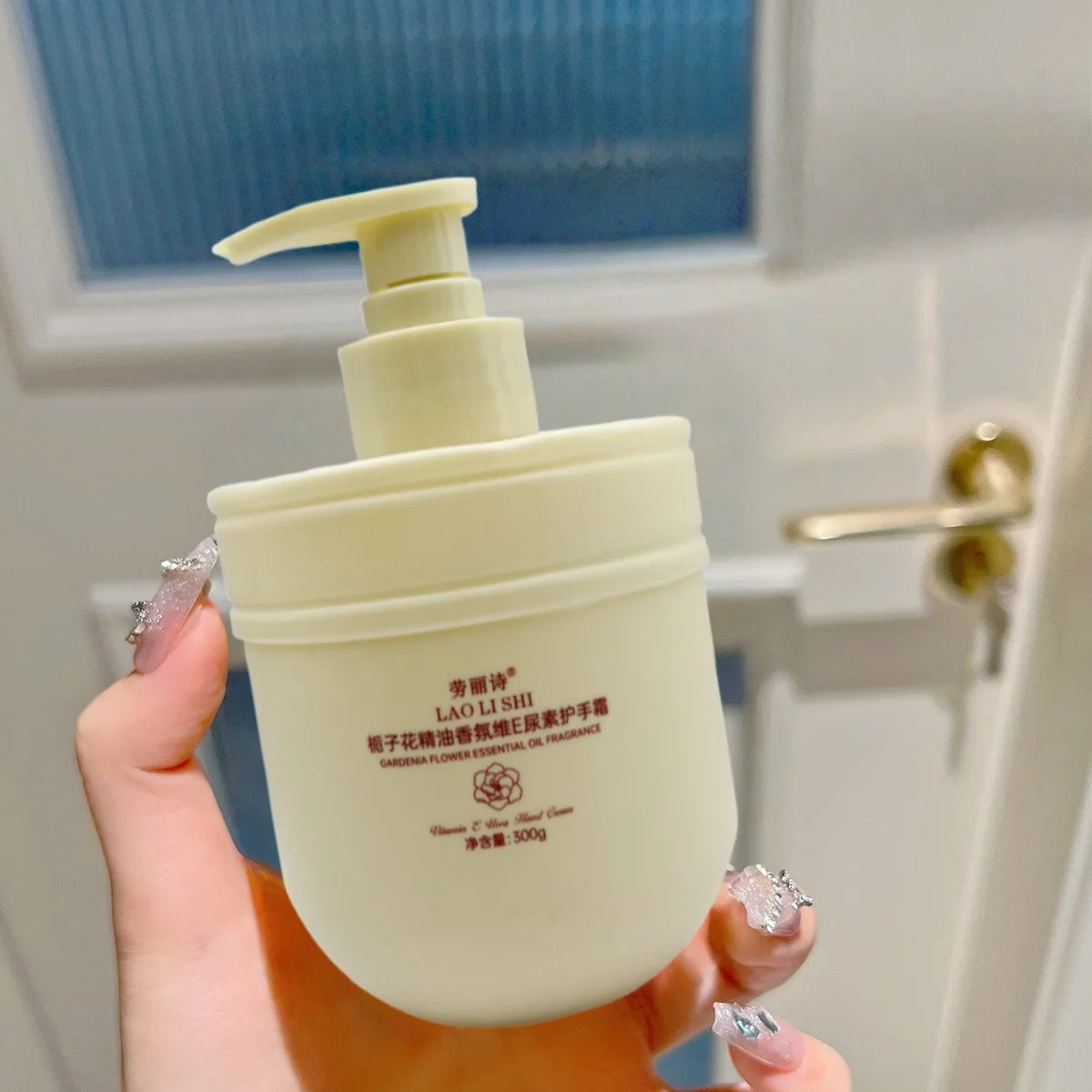 Moisturizing Gardenia Essential Oil Hand Cream for Dry Skin