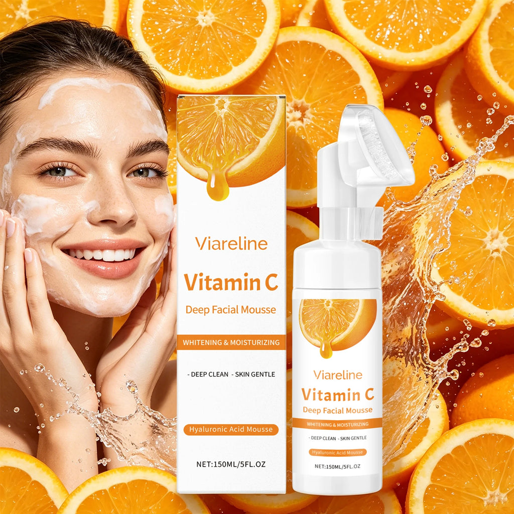 Brightening Vitamin C Facial Cleanser with Exfoliating Brush
