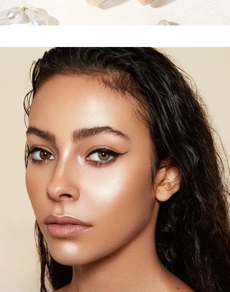 Waterproof Shimmer Body and Face Highlighter Spray
