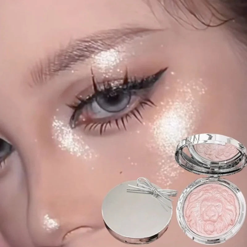 Lion Embossed Shimmer Highlighter Powder