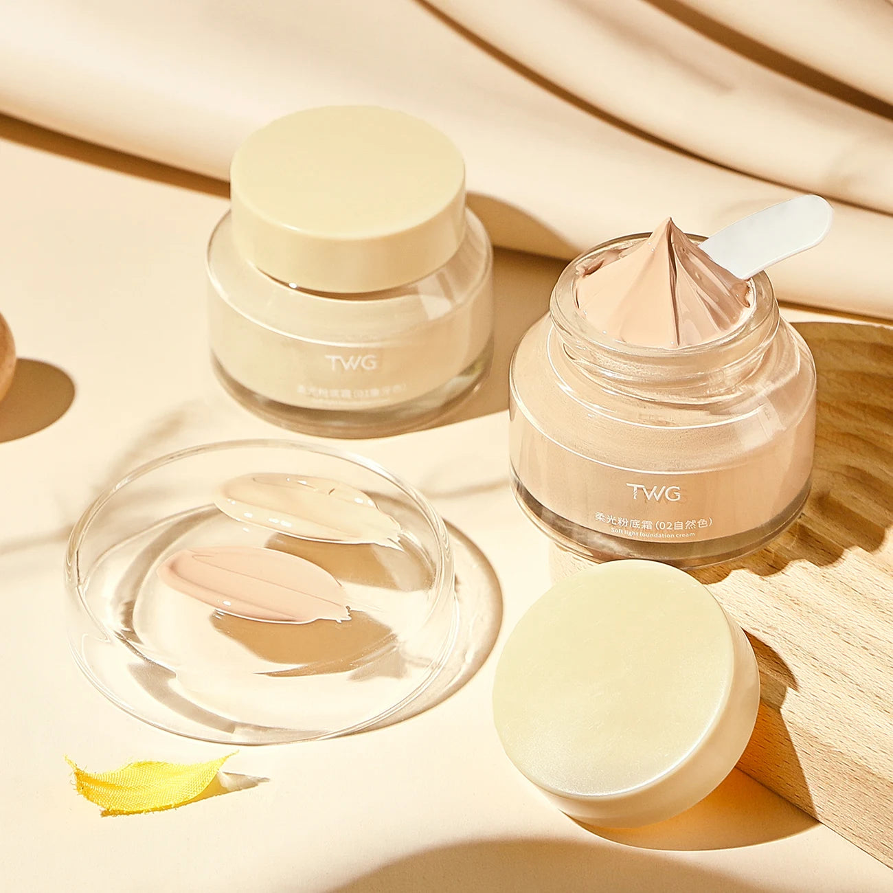 Buildable Soft Matte Liquid Foundation Cream - 4