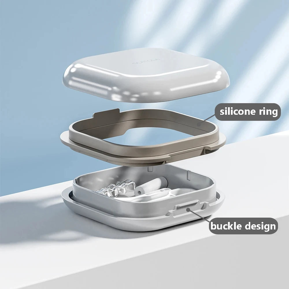 Portable Orthodontic Retainer and Aligner Case