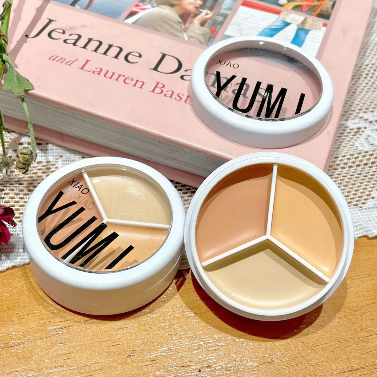 3-Color Cream Concealer Palette for Flawless Skin